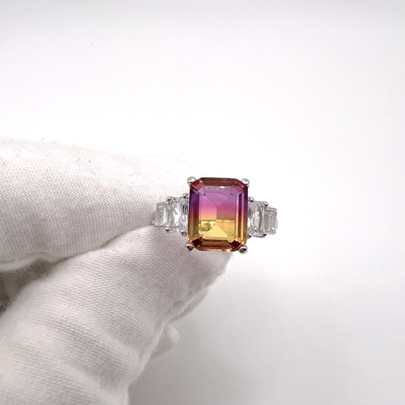 .925 Sterling Silver Padparadscha Sapphire Cz Ring - Picture 10 of 17